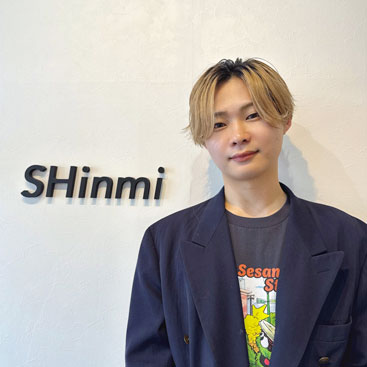 スタイリスト1